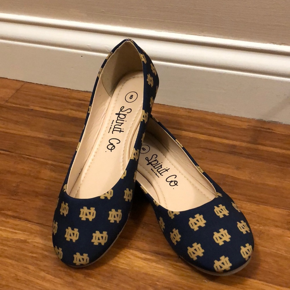Notre Dame Ballet Flats